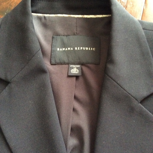 Banana Republic Navy Blazer - Picture 4 of 6
